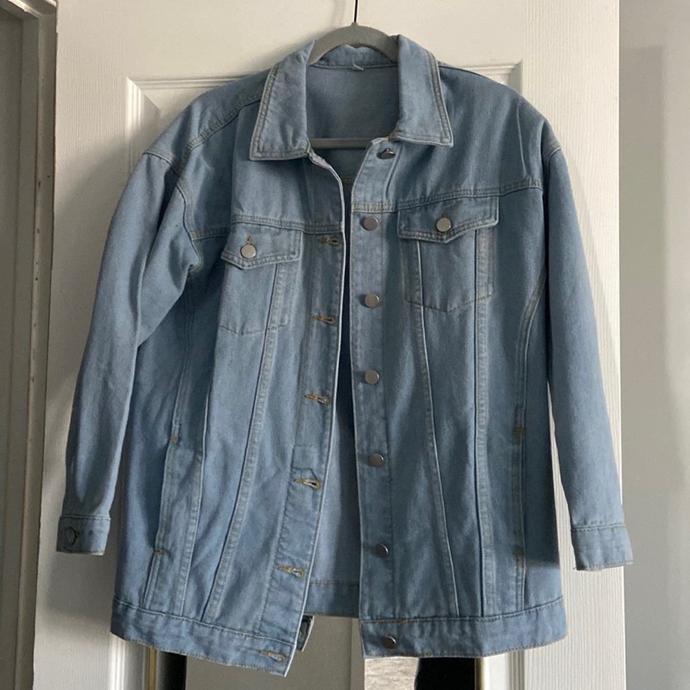 Light wash demin jacket